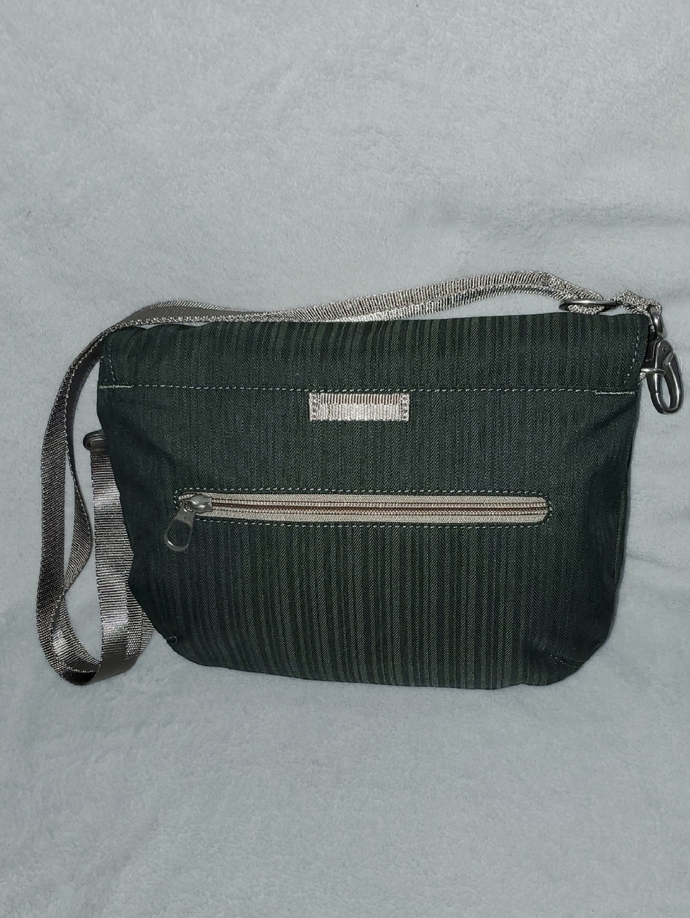 Haiku Bliss Saddle Bag - Picture 2 of 16